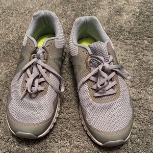 Stylish Gray Women's Sneakers